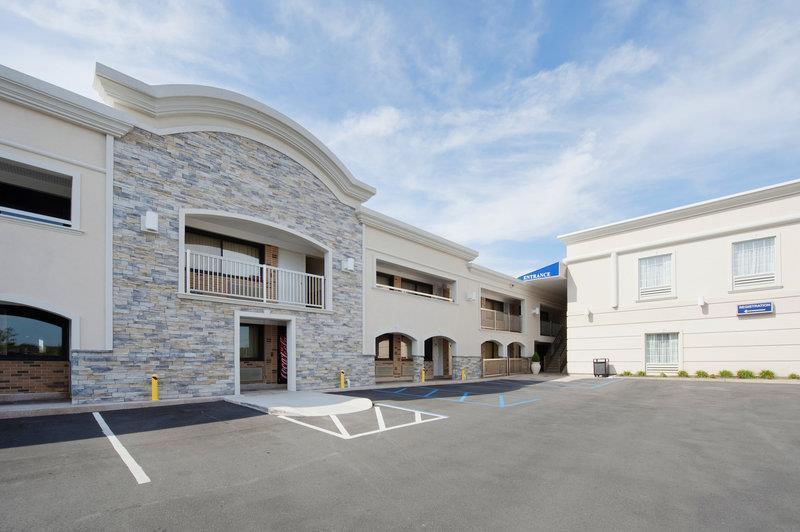 ベストウェスタン バー ハーバー イン Massapequa Park エクステリア 写真